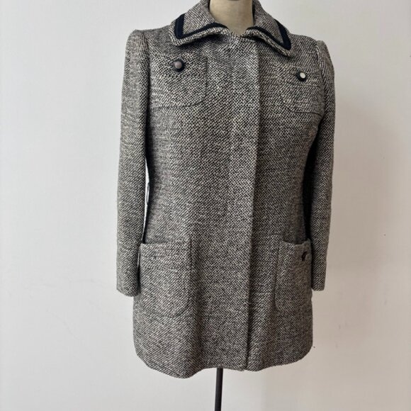 Immaculate Womens Vintage 2 piece Skirt Suit (size 8/10) - Picture 3 of 15